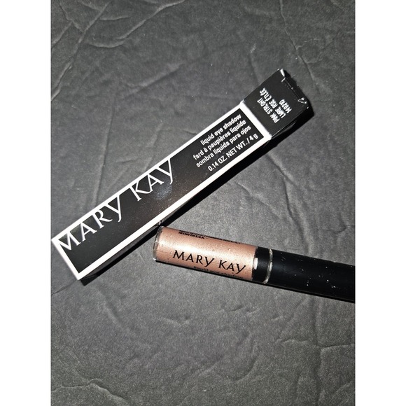 Mary Kay Liquid Eye Shadow Pink Starlight New - Picture 1 of 3